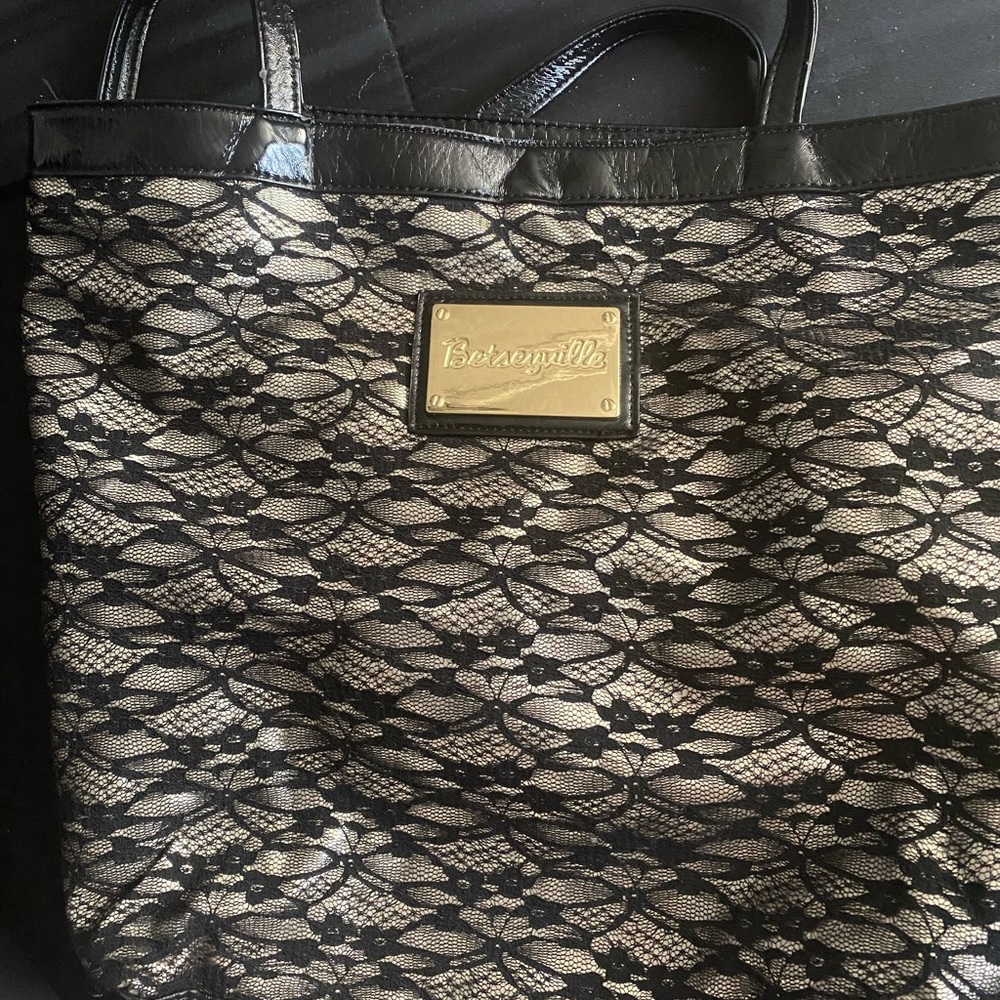 Betsey Johnson Betseyville Lace Black & Gold Tote